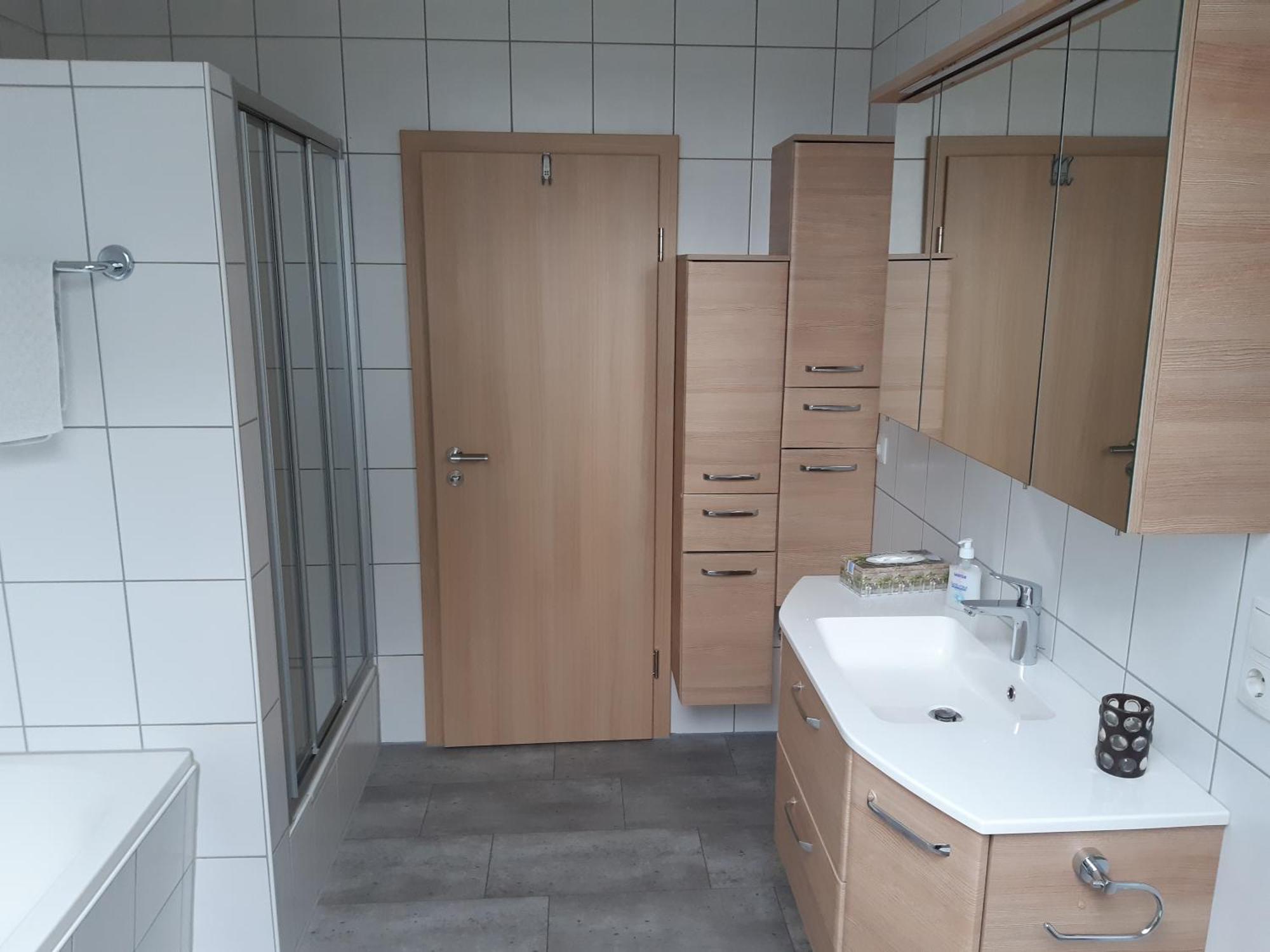 Ferienwohnung Van Den Berg เรส ภายนอก รูปภาพ