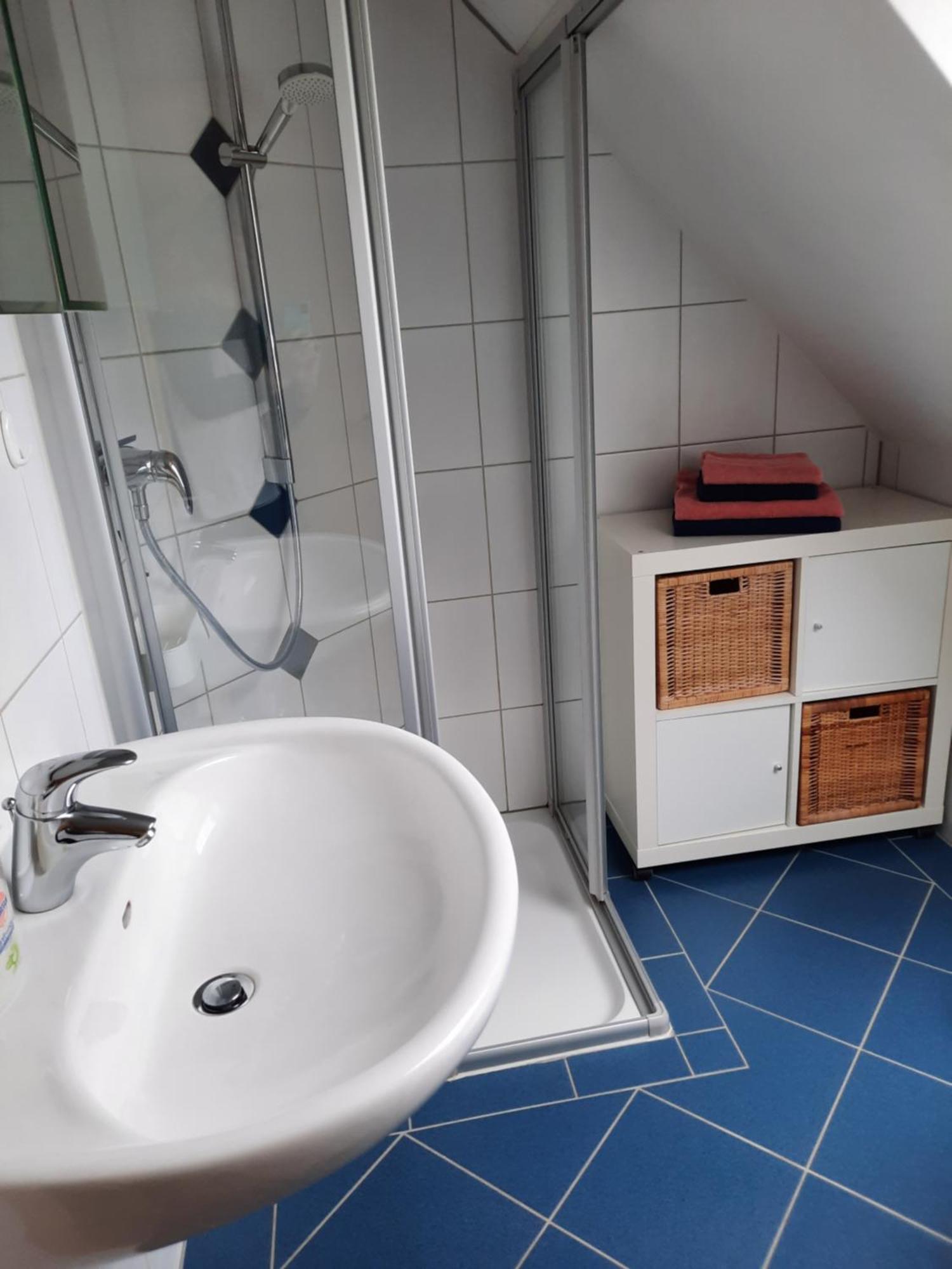 Ferienwohnung Van Den Berg เรส ภายนอก รูปภาพ