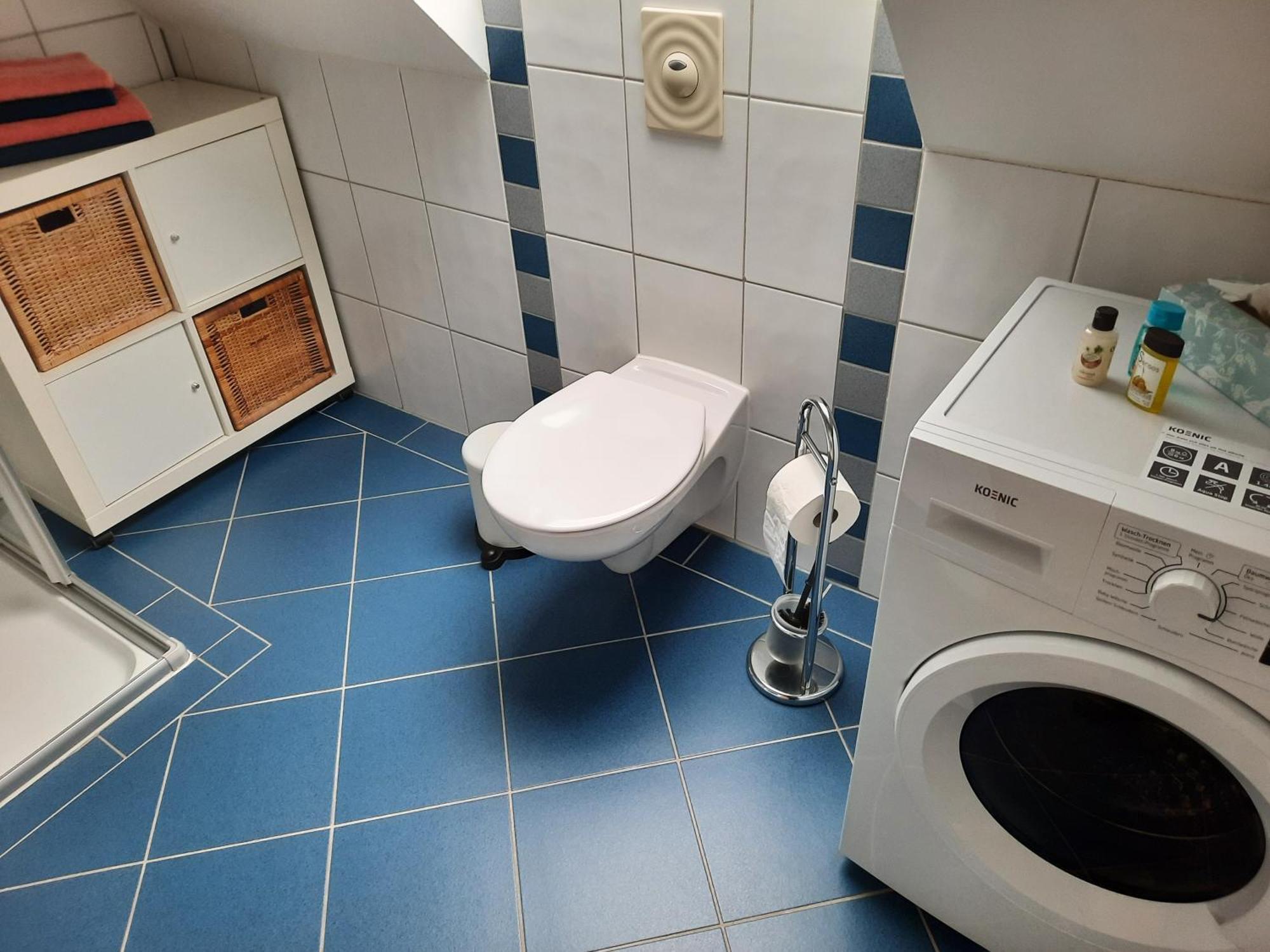 Ferienwohnung Van Den Berg เรส ภายนอก รูปภาพ